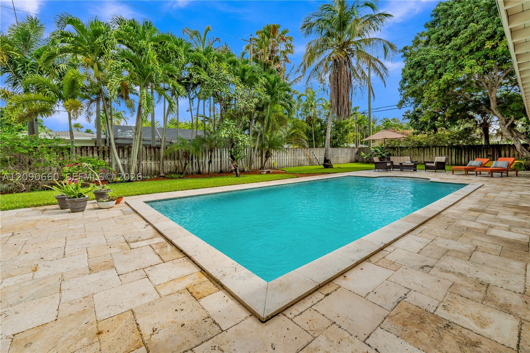 7915 SW 155th St, Palmetto Bay FL 33157