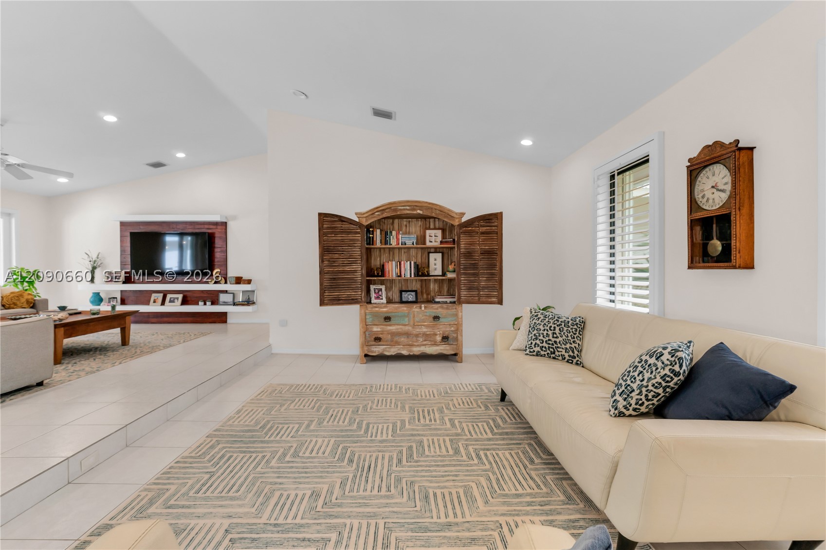 7915 SW 155th St, Palmetto Bay FL 33157