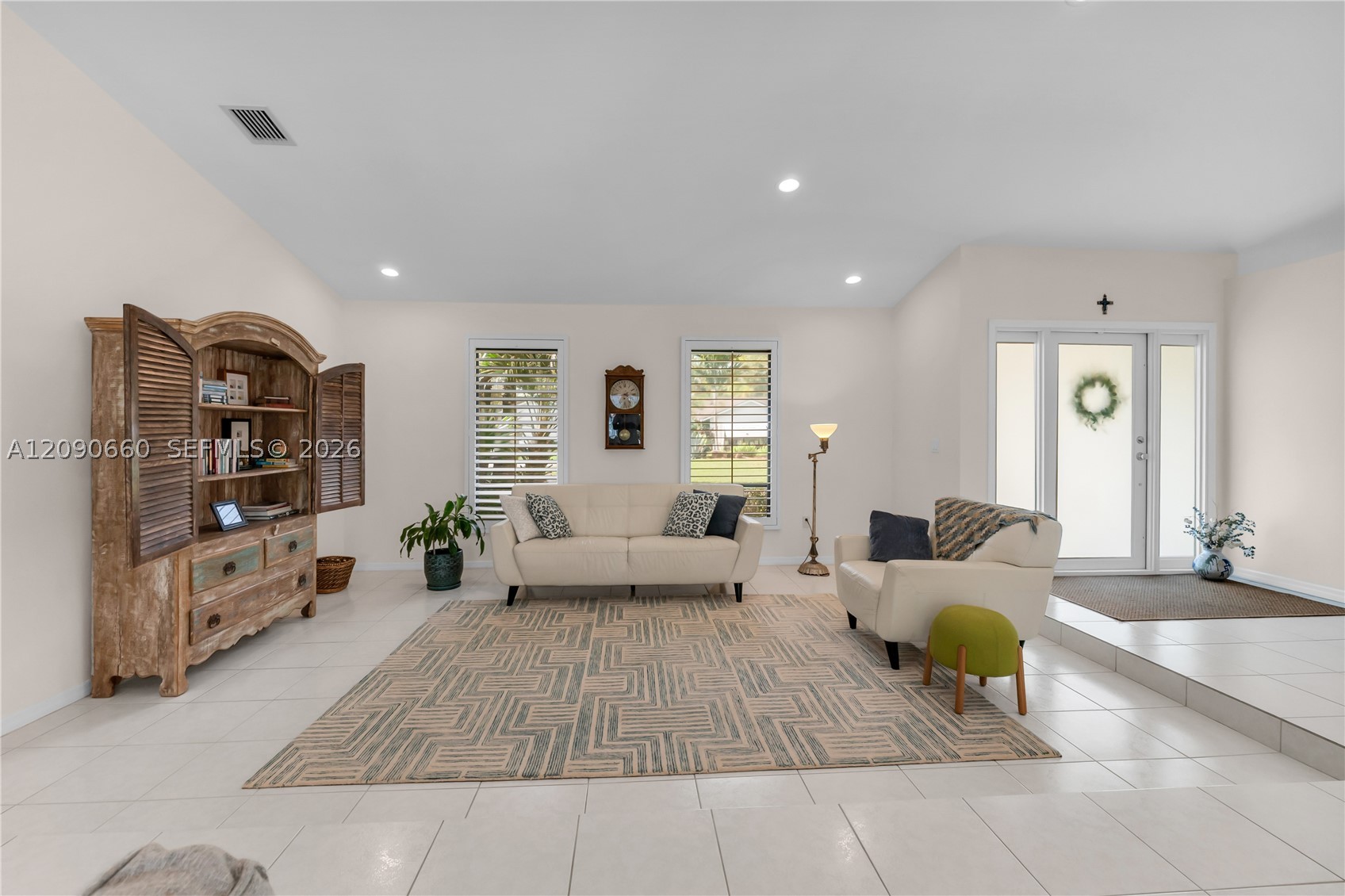 7915 SW 155th St, Palmetto Bay FL 33157