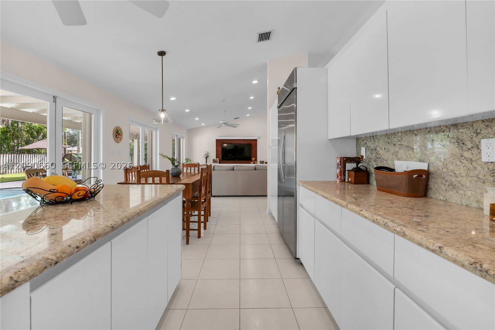 7915 SW 155th St, Palmetto Bay FL 33157
