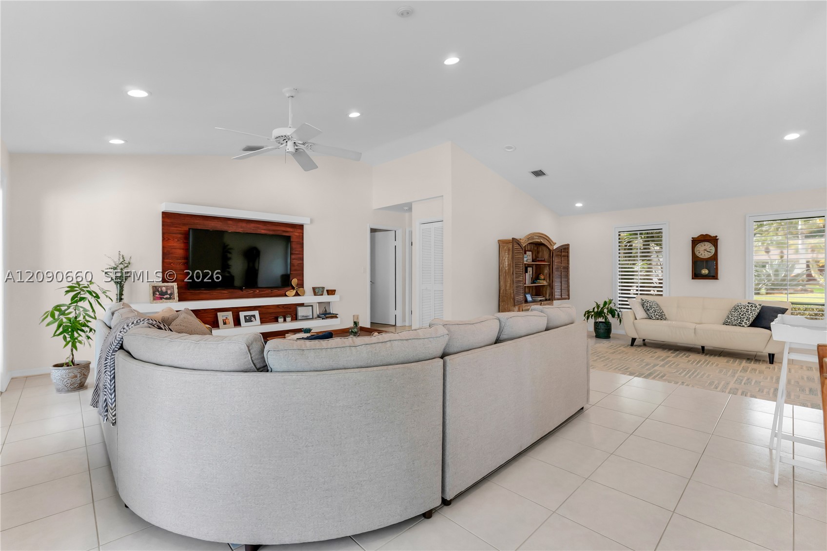 7915 SW 155th St, Palmetto Bay FL 33157