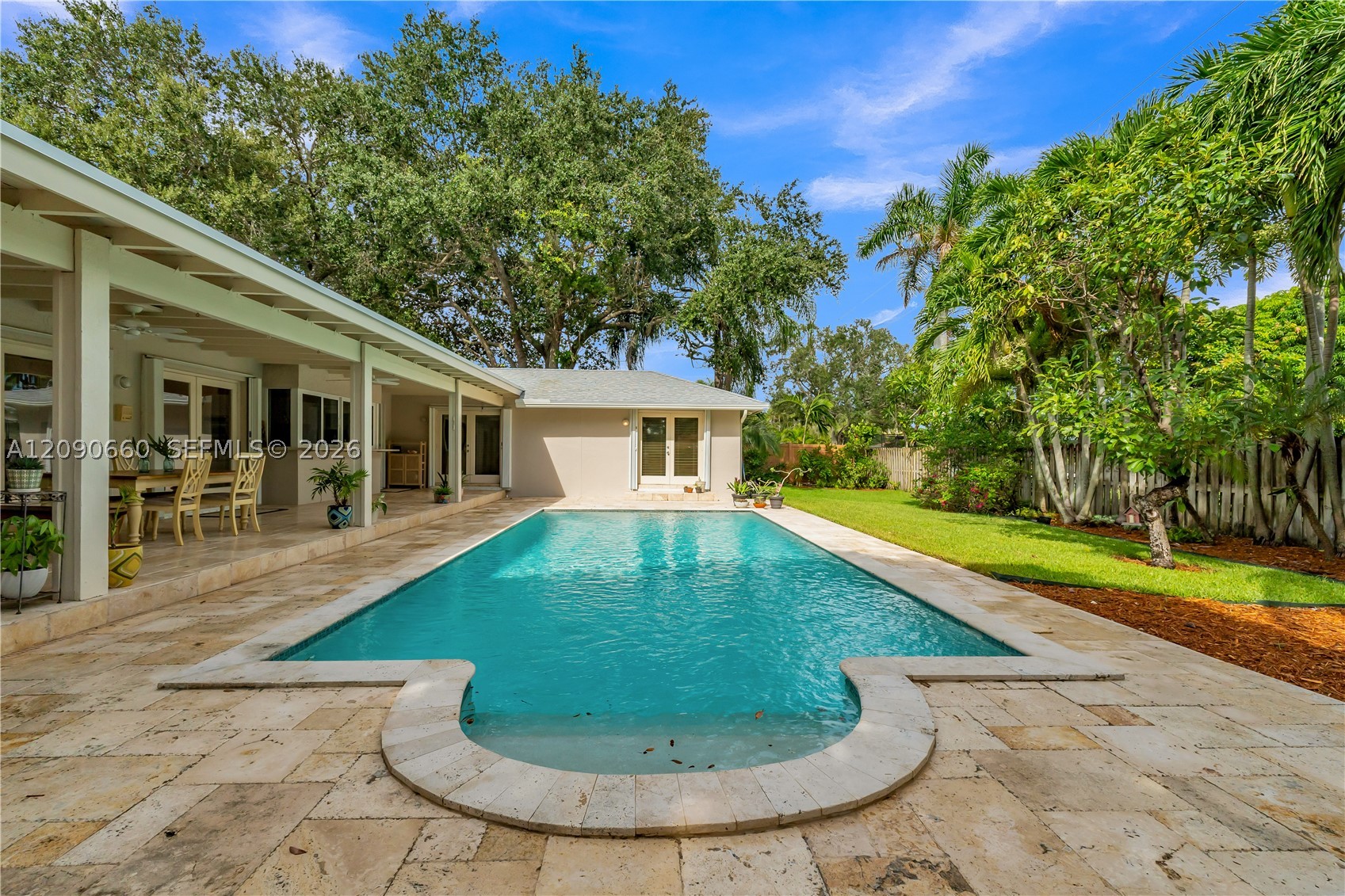 7915 SW 155th St, Palmetto Bay FL 33157