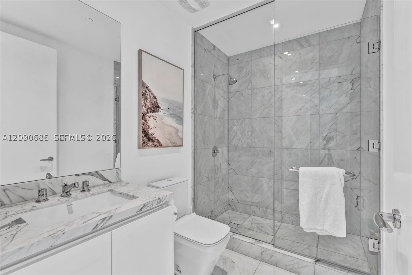 16901 Collins Ave #803, Sunny Isles Beach FL 33160