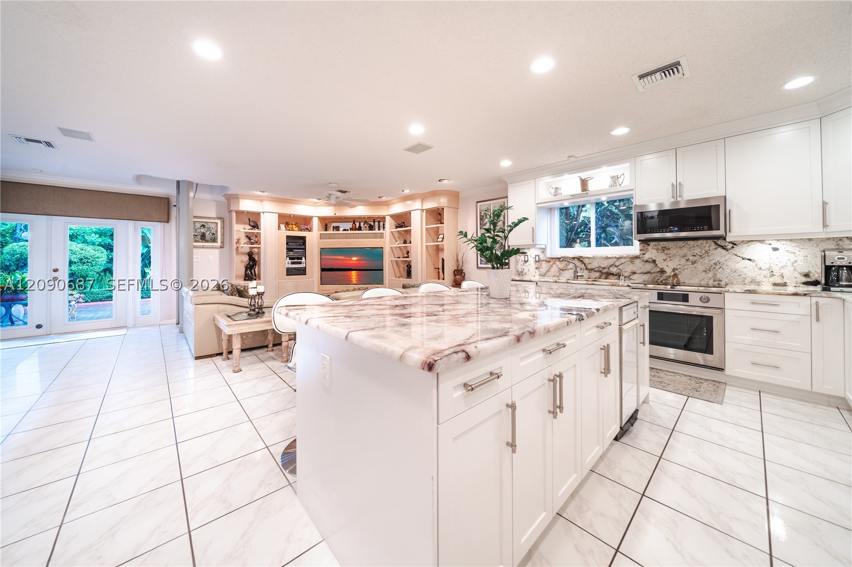 15935 NW 82nd Ct, Miami Lakes FL 33016