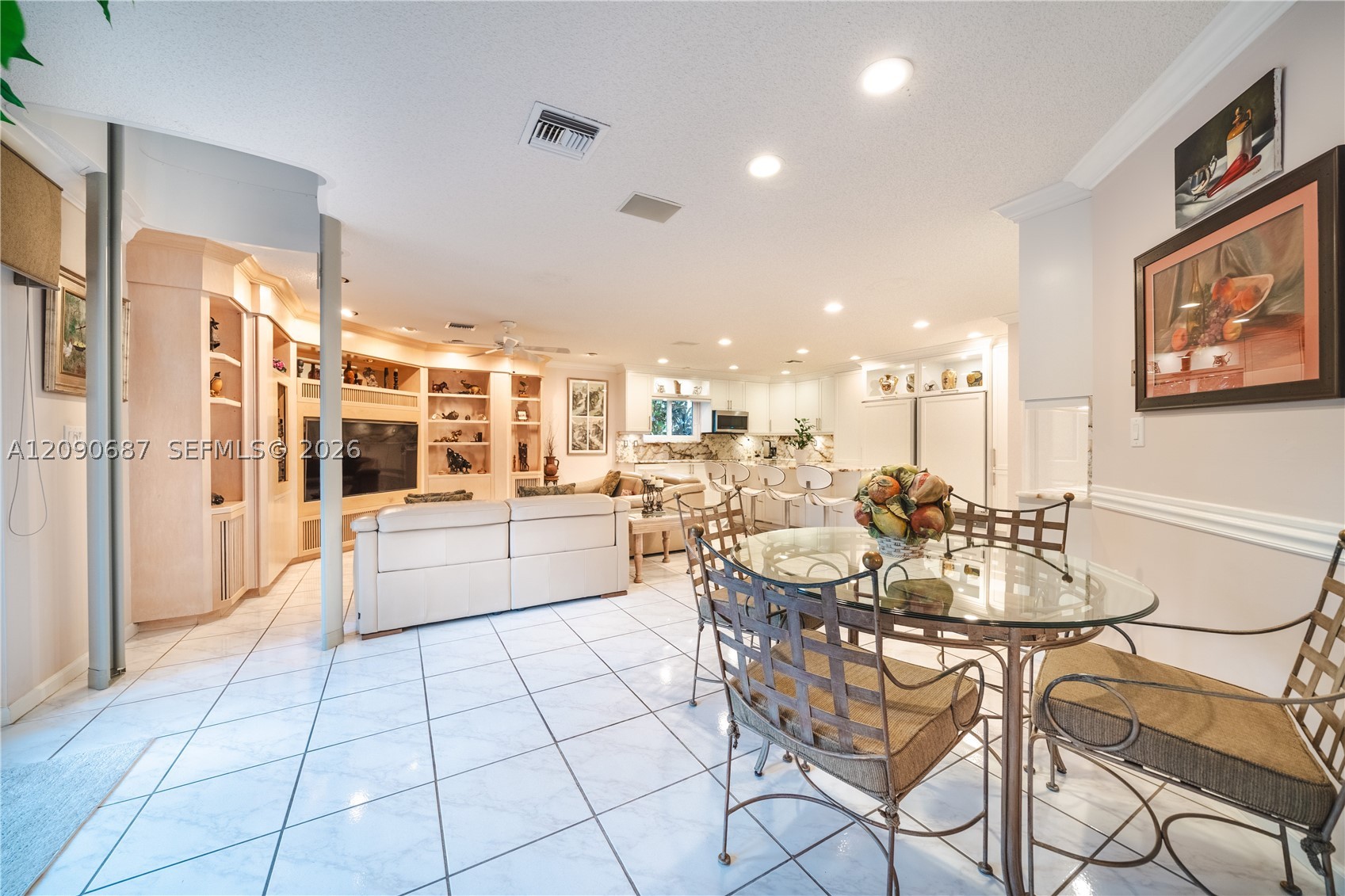 15935 NW 82nd Ct, Miami Lakes FL 33016