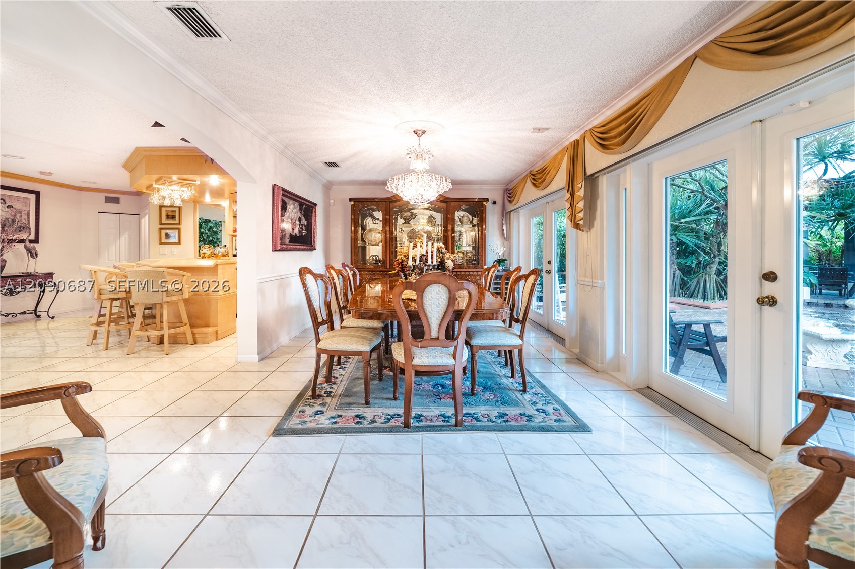 15935 NW 82nd Ct, Miami Lakes FL 33016