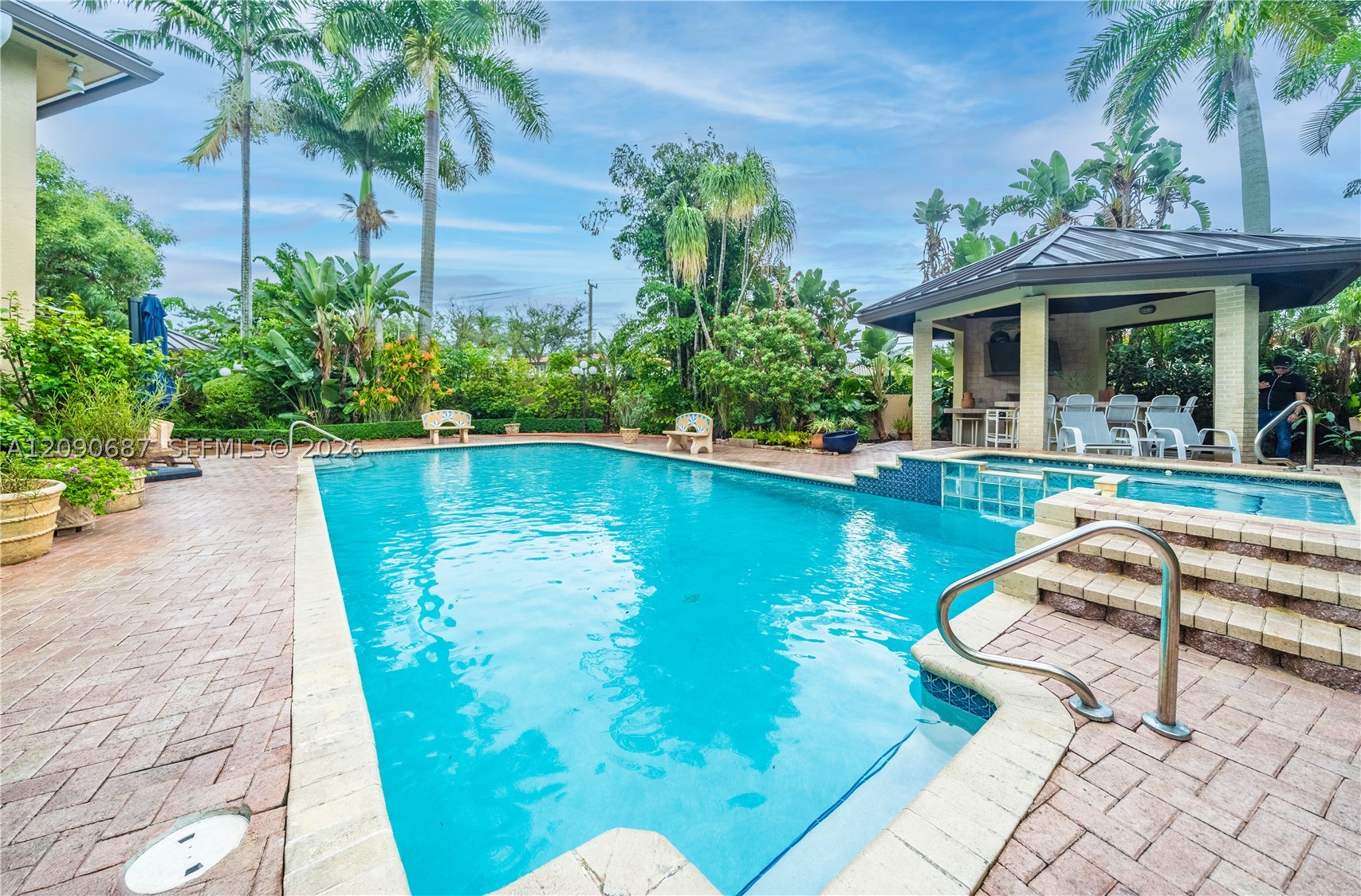 15935 NW 82nd Ct, Miami Lakes FL 33016