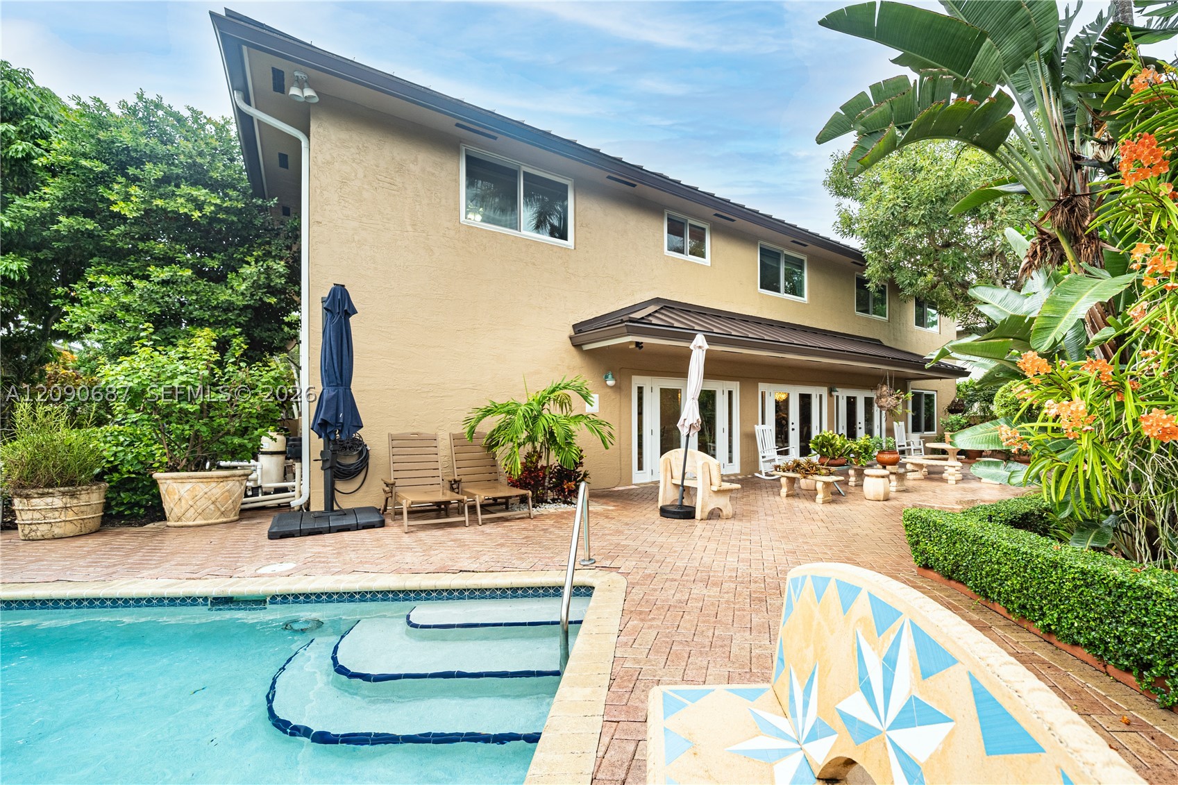 15935 NW 82nd Ct, Miami Lakes FL 33016