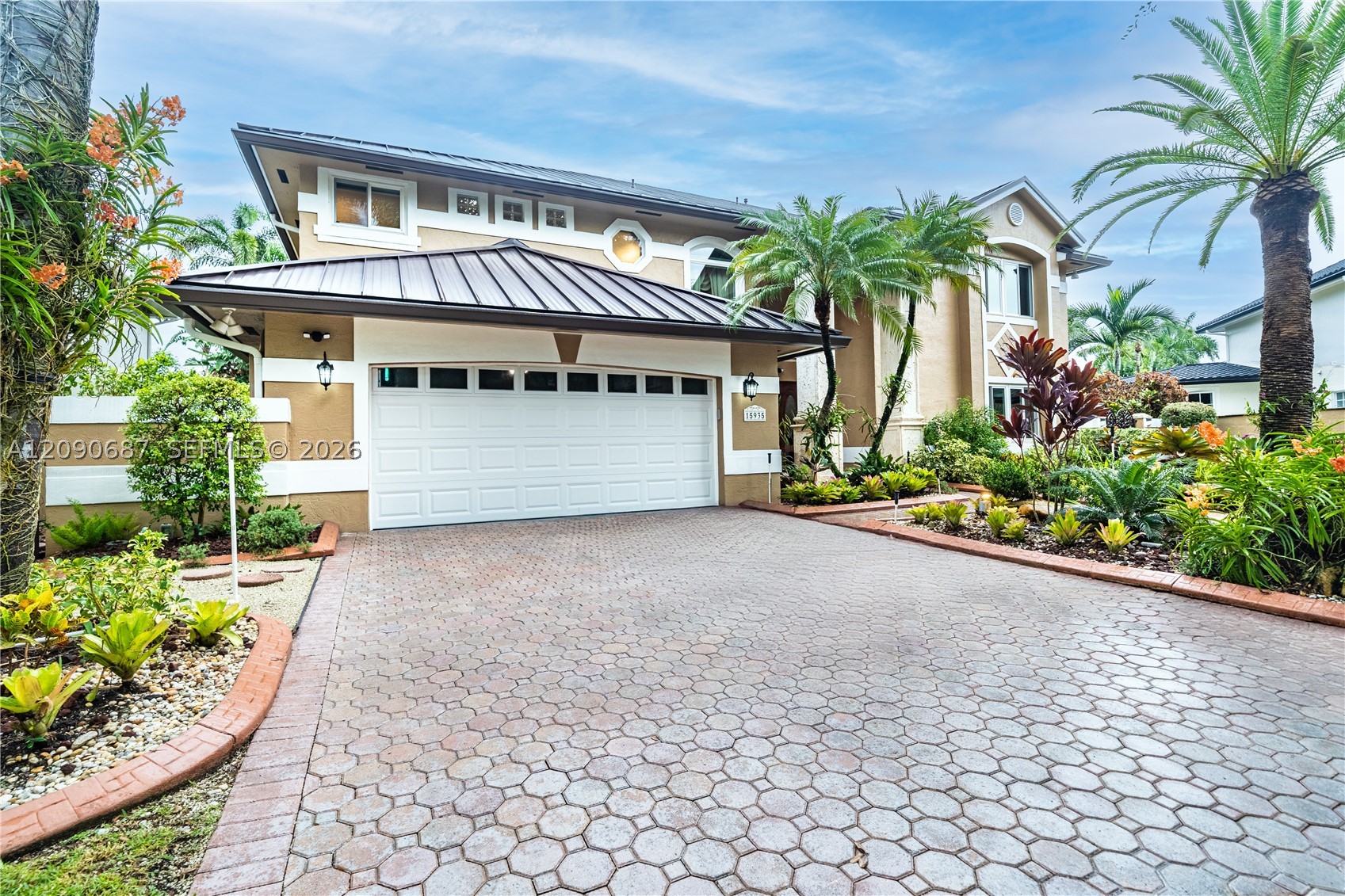15935 NW 82nd Ct, Miami Lakes FL 33016