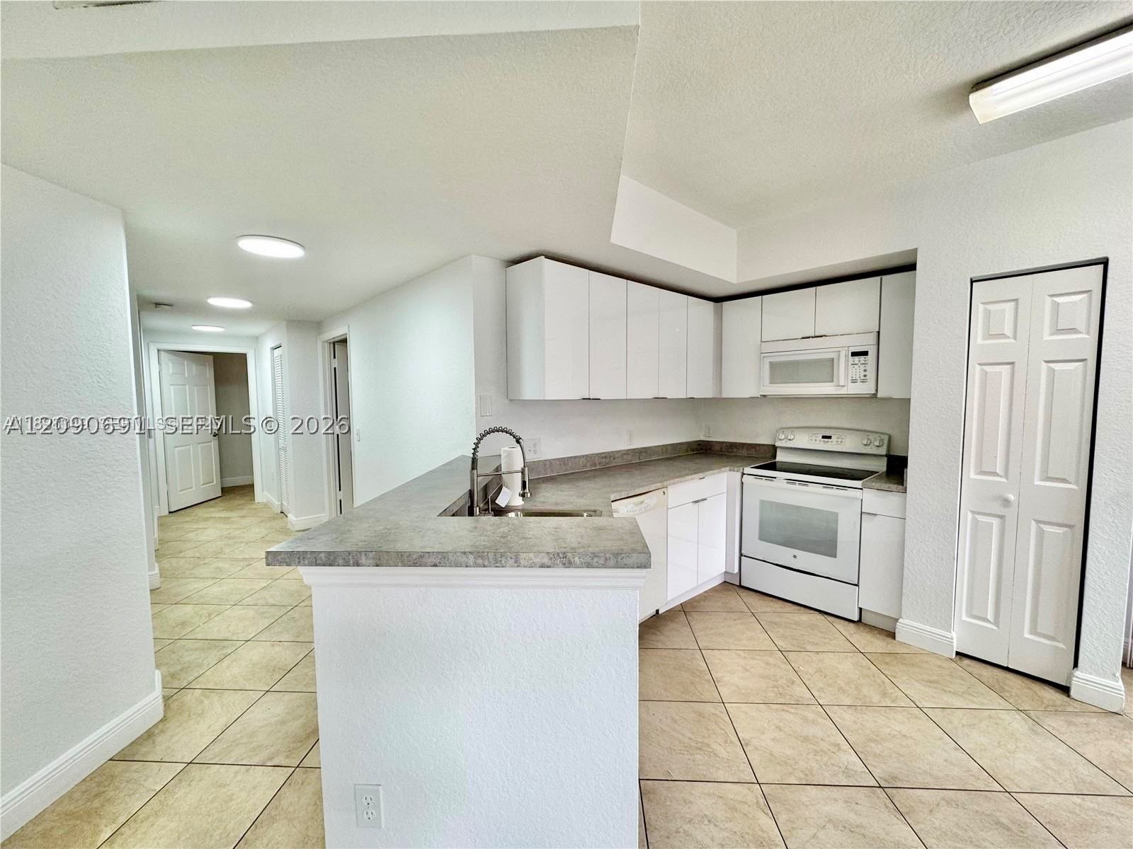 507 Belmont Ln #507, North Lauderdale FL 33068