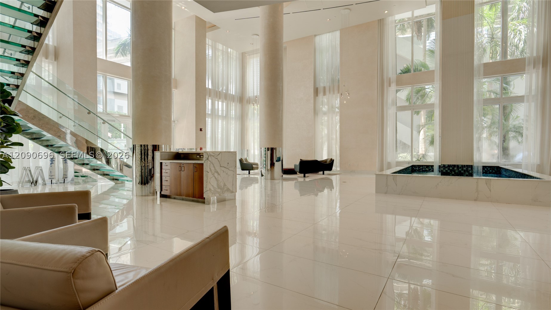 41 SE 5th St #2212, Miami FL 33131