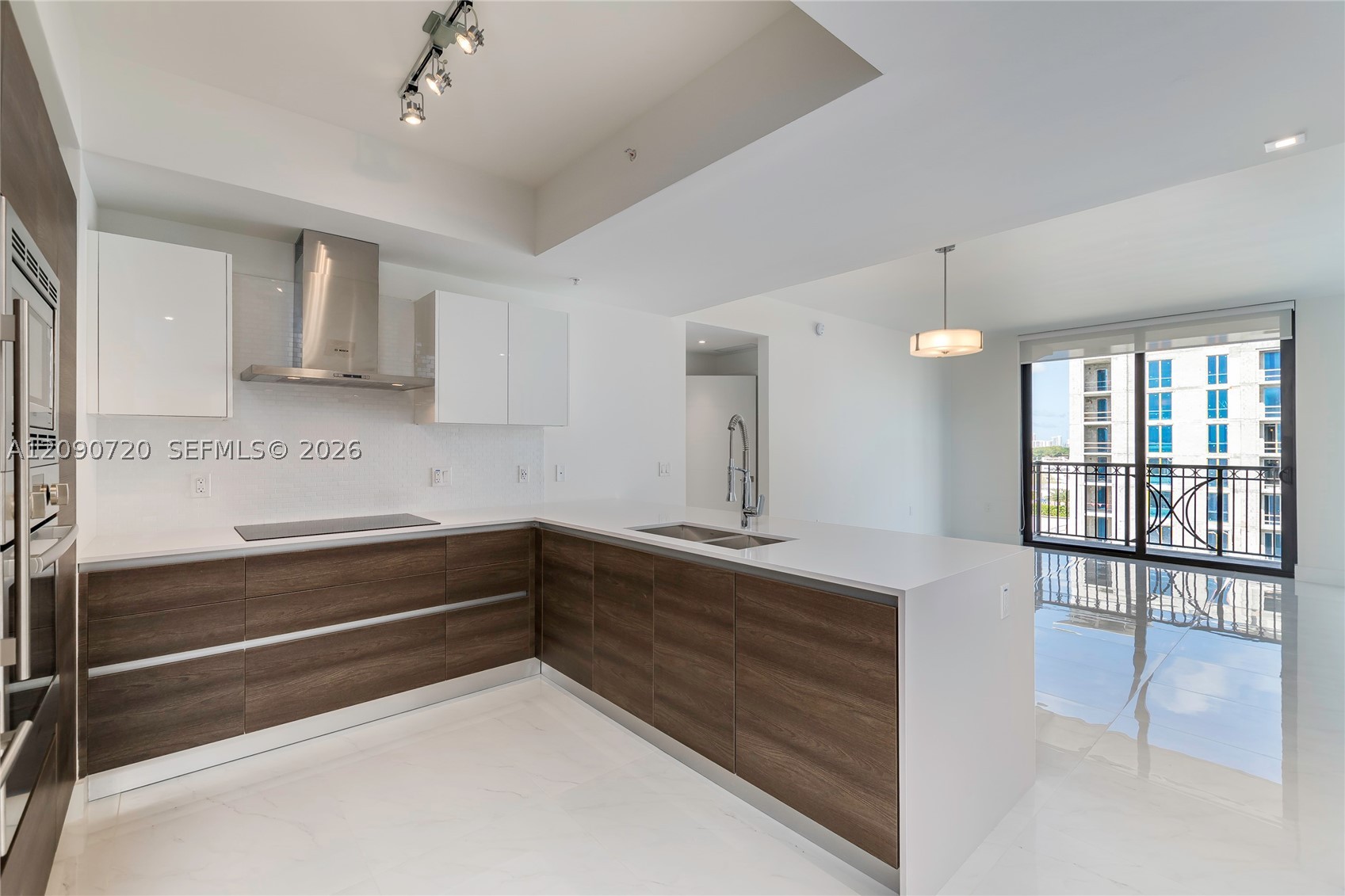 301 Altara Ave #734, Coral Gables FL 33146