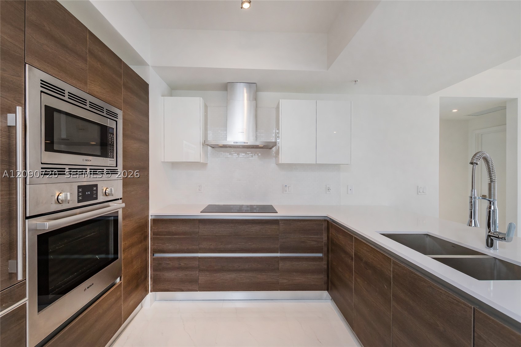 301 Altara Ave #734, Coral Gables FL 33146