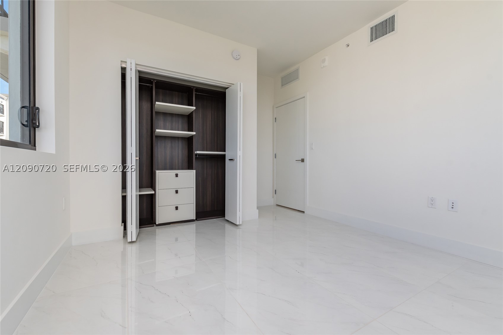 301 Altara Ave #734, Coral Gables FL 33146