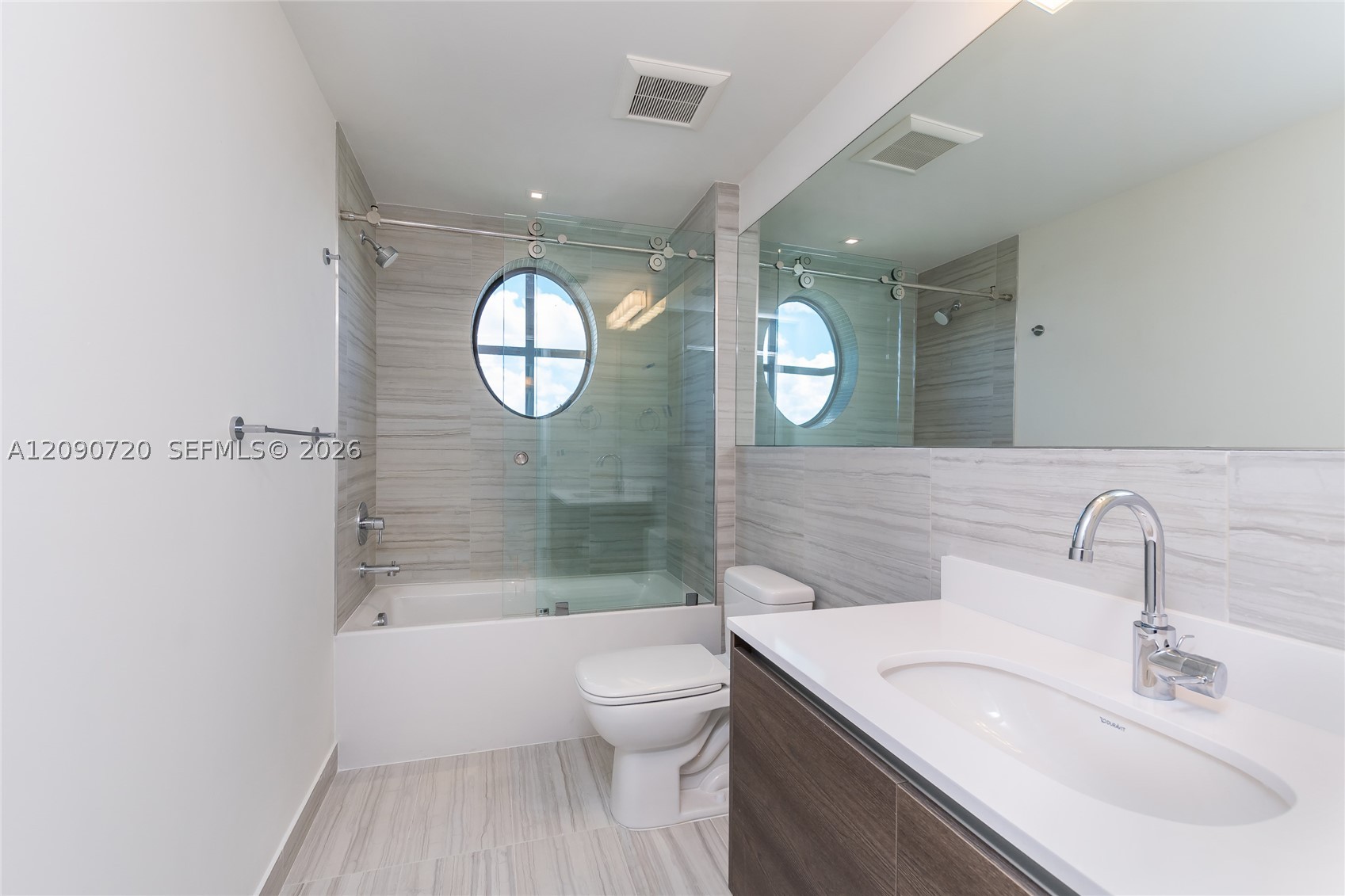 301 Altara Ave #734, Coral Gables FL 33146
