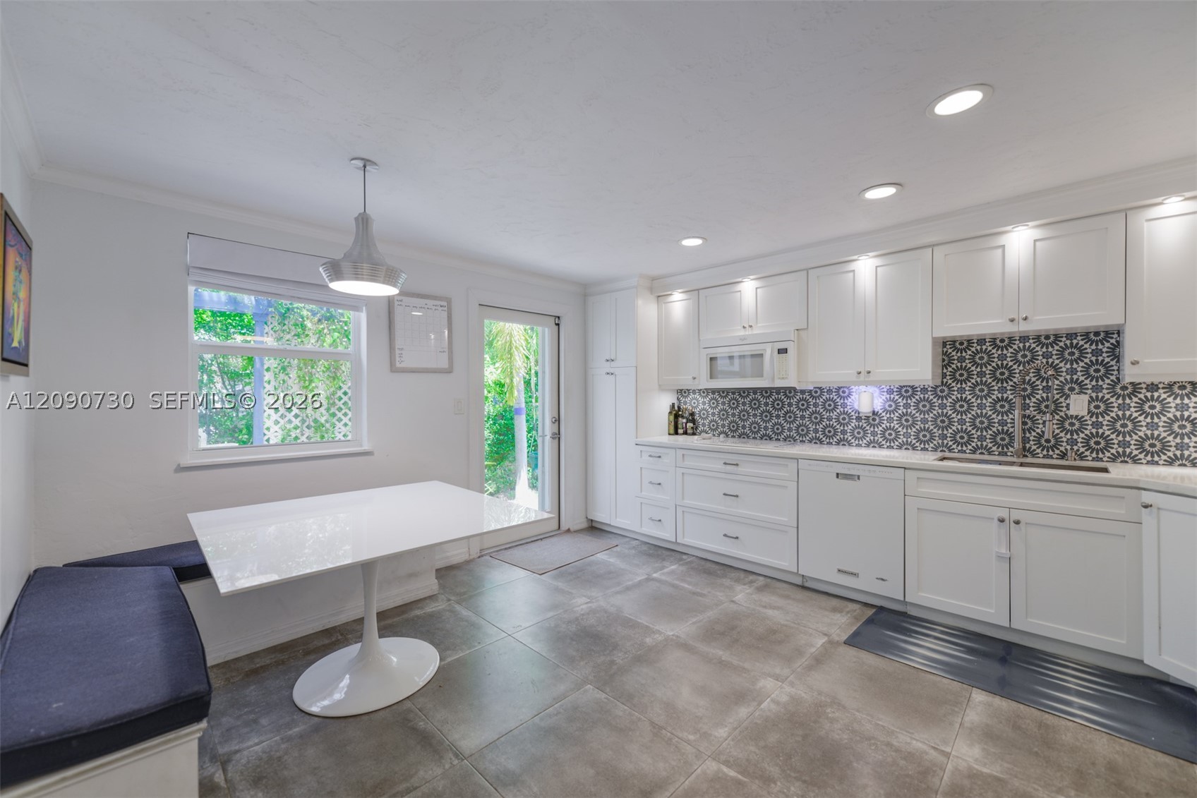 229 SW 19th Rd #., Miami FL 33129