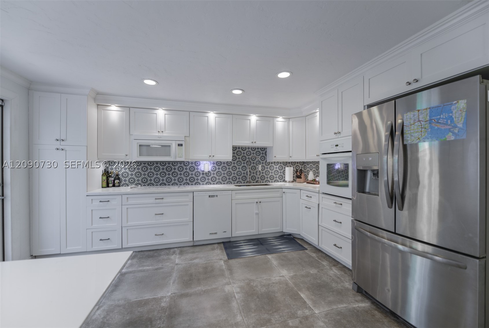 229 SW 19th Rd #., Miami FL 33129