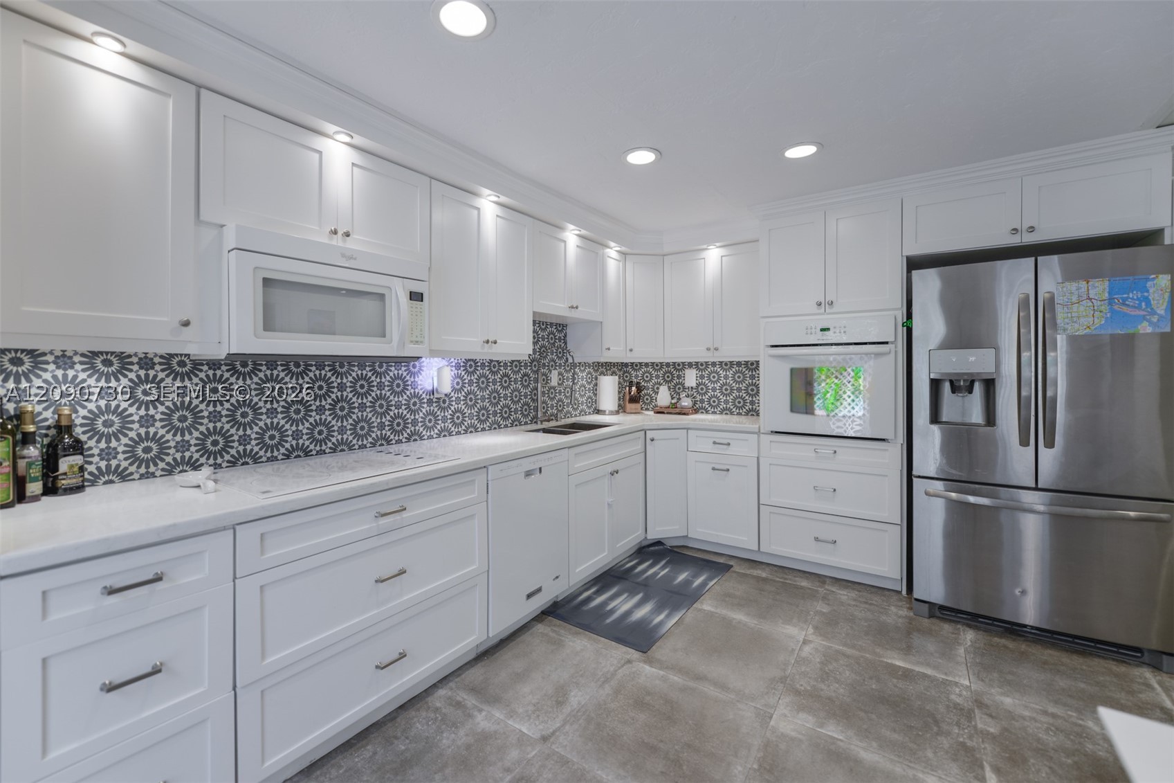 229 SW 19th Rd #., Miami FL 33129