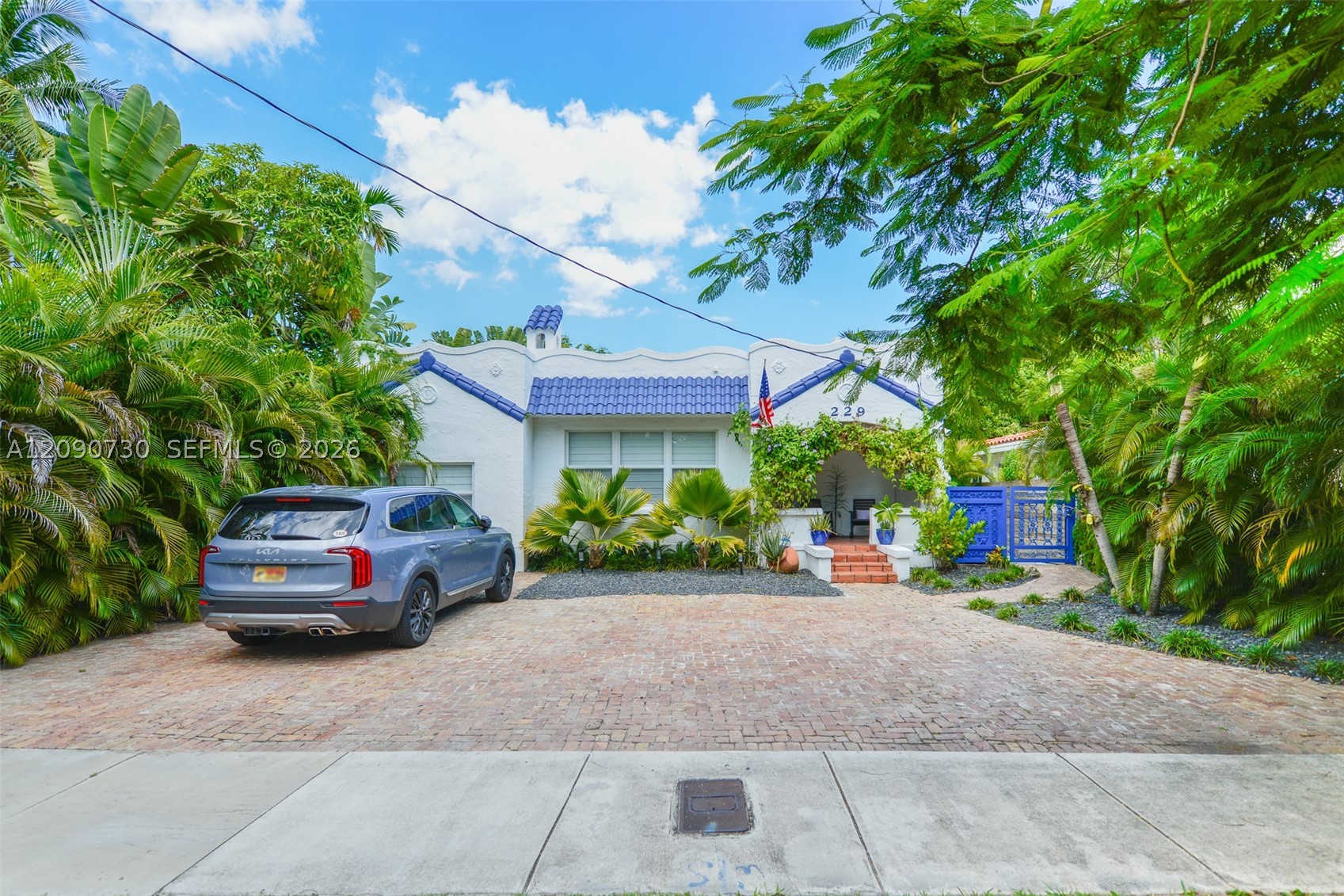 229 SW 19th Rd #., Miami FL 33129
