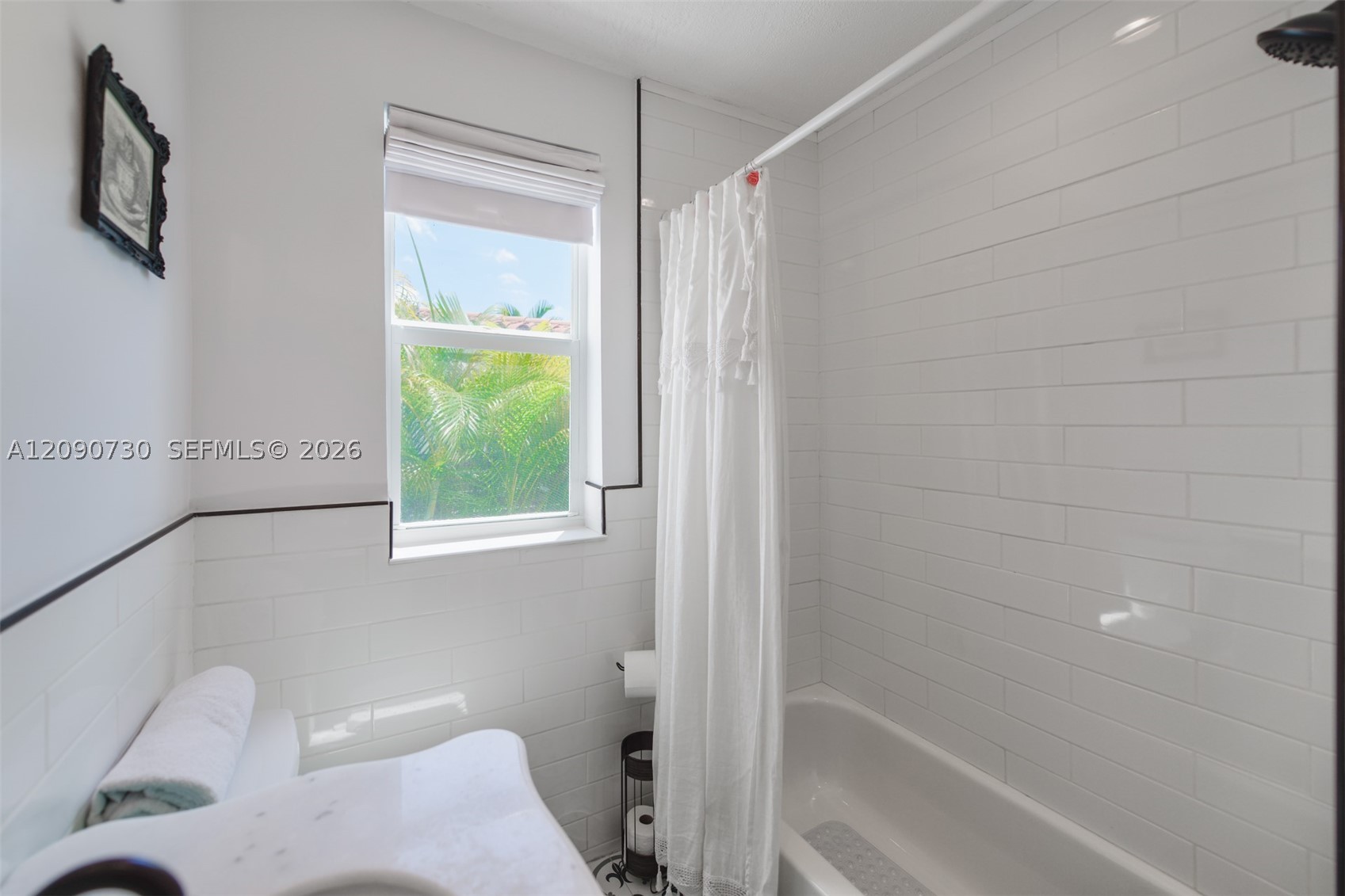 229 SW 19th Rd #., Miami FL 33129