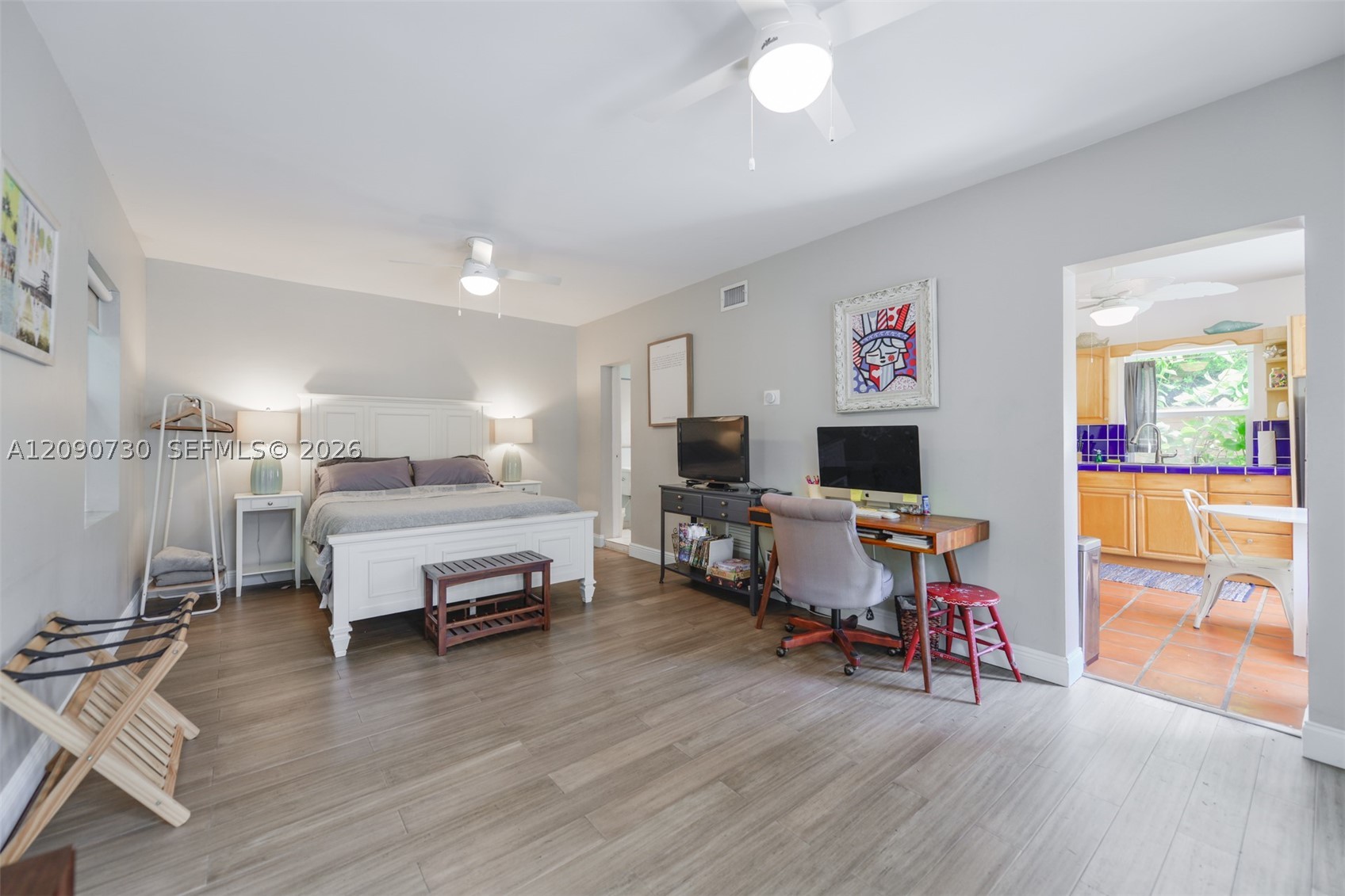 229 SW 19th Rd #., Miami FL 33129