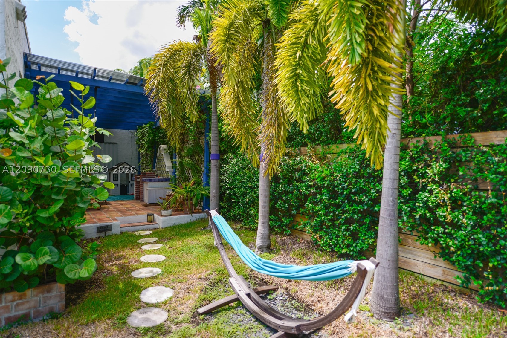 229 SW 19th Rd #., Miami FL 33129