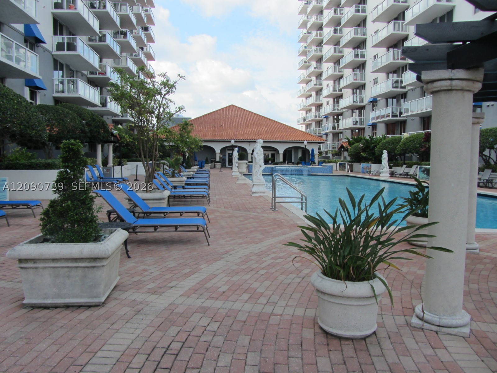 5077 NW 7th St #PH12, Miami FL 33126