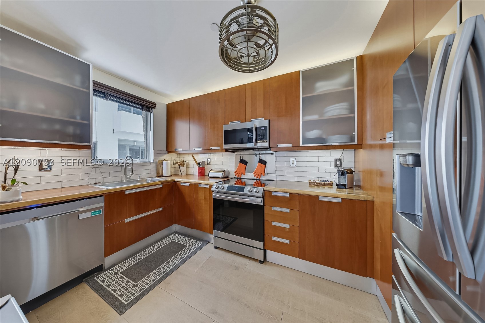 187/4 N Shore Dr #4, Miami Beach FL 33141