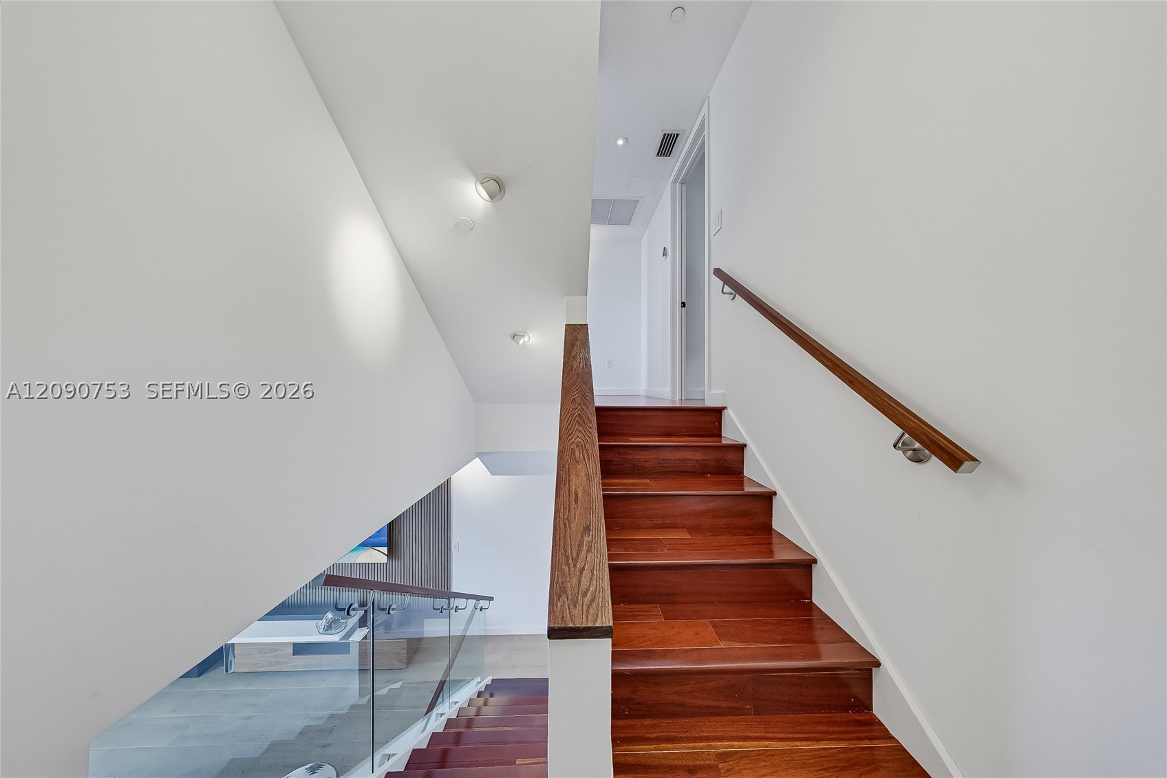 187/4 N Shore Dr #4, Miami Beach FL 33141