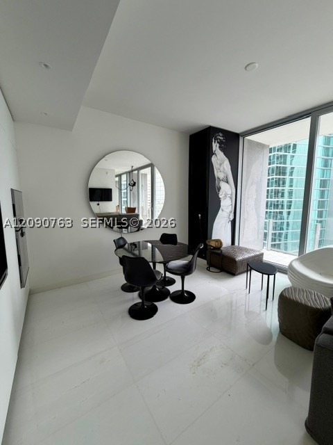 300 Biscayne Blvd Way #3308W, Miami FL 33131