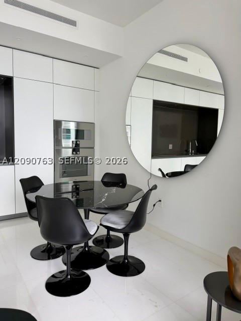 300 Biscayne Blvd Way #3308W, Miami FL 33131