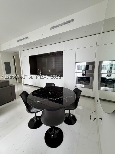 300 Biscayne Blvd Way #3308W, Miami FL 33131