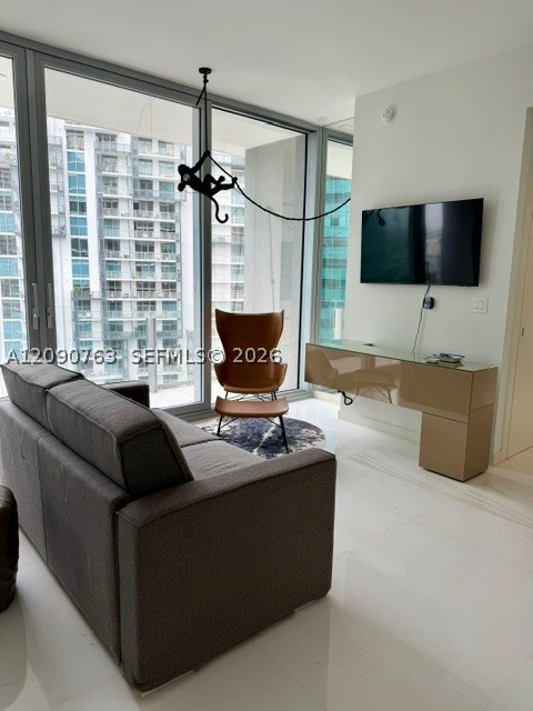 300 Biscayne Blvd Way #3308W, Miami FL 33131