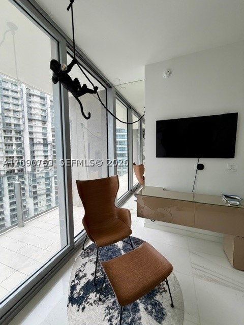300 Biscayne Blvd Way #3308W, Miami FL 33131