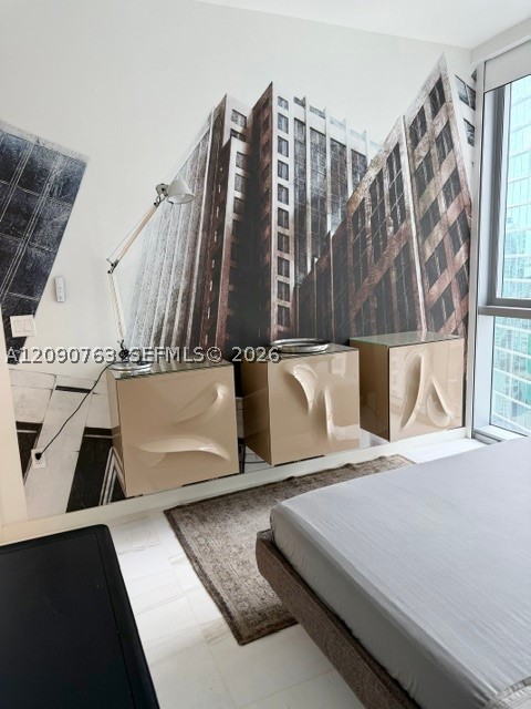 300 Biscayne Blvd Way #3308W, Miami FL 33131