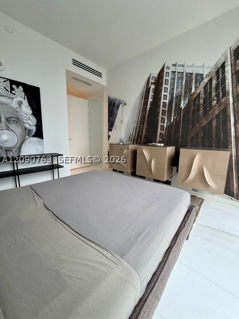 300 Biscayne Blvd Way #3308W, Miami FL 33131