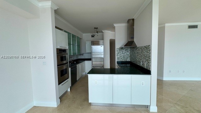 218 SE 14th St #1901, Miami FL 33131