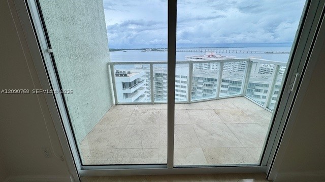 218 SE 14th St #1901, Miami FL 33131