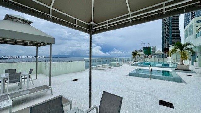 218 SE 14th St #1901, Miami FL 33131