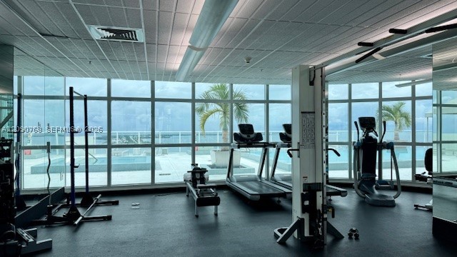 218 SE 14th St #1901, Miami FL 33131