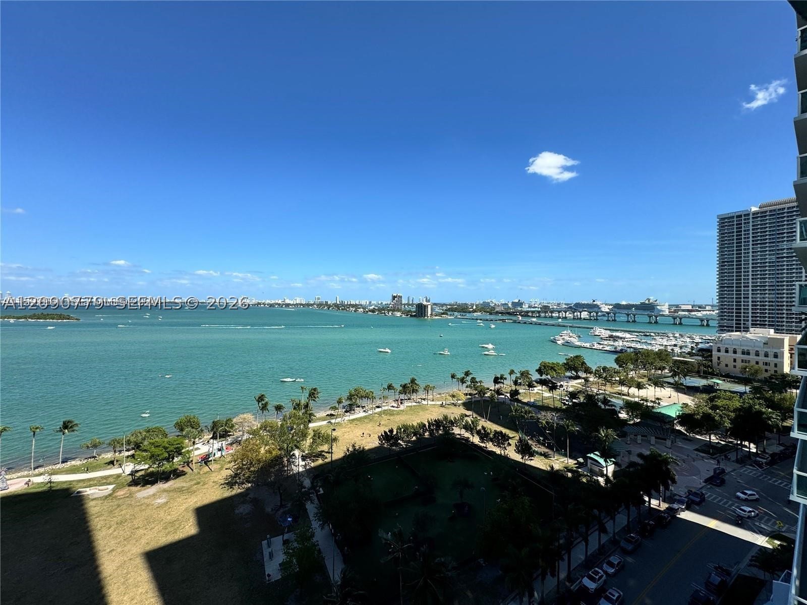 1900 N Bayshore Dr #2318, Miami FL 33132