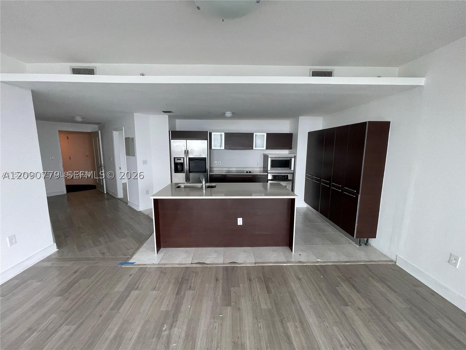 1900 N Bayshore Dr #2318, Miami FL 33132