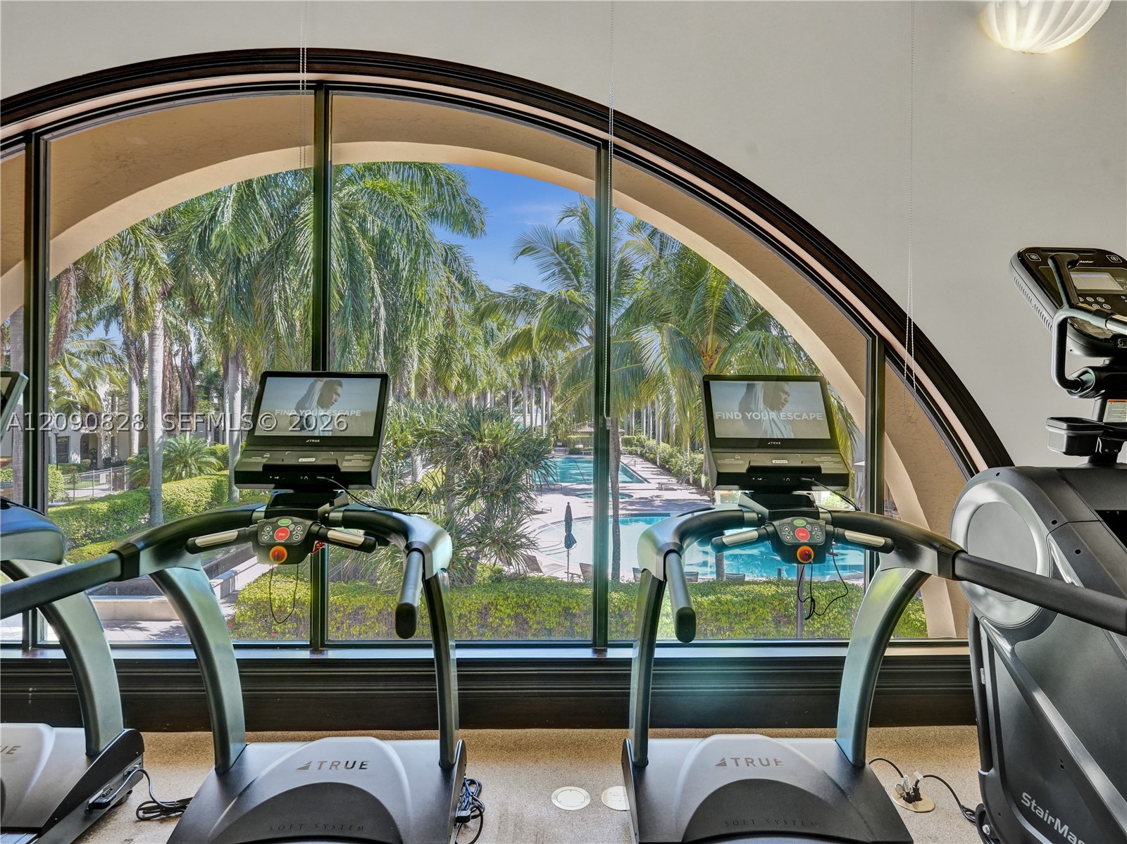 12410 NW 33rd St, Sunrise FL 33323