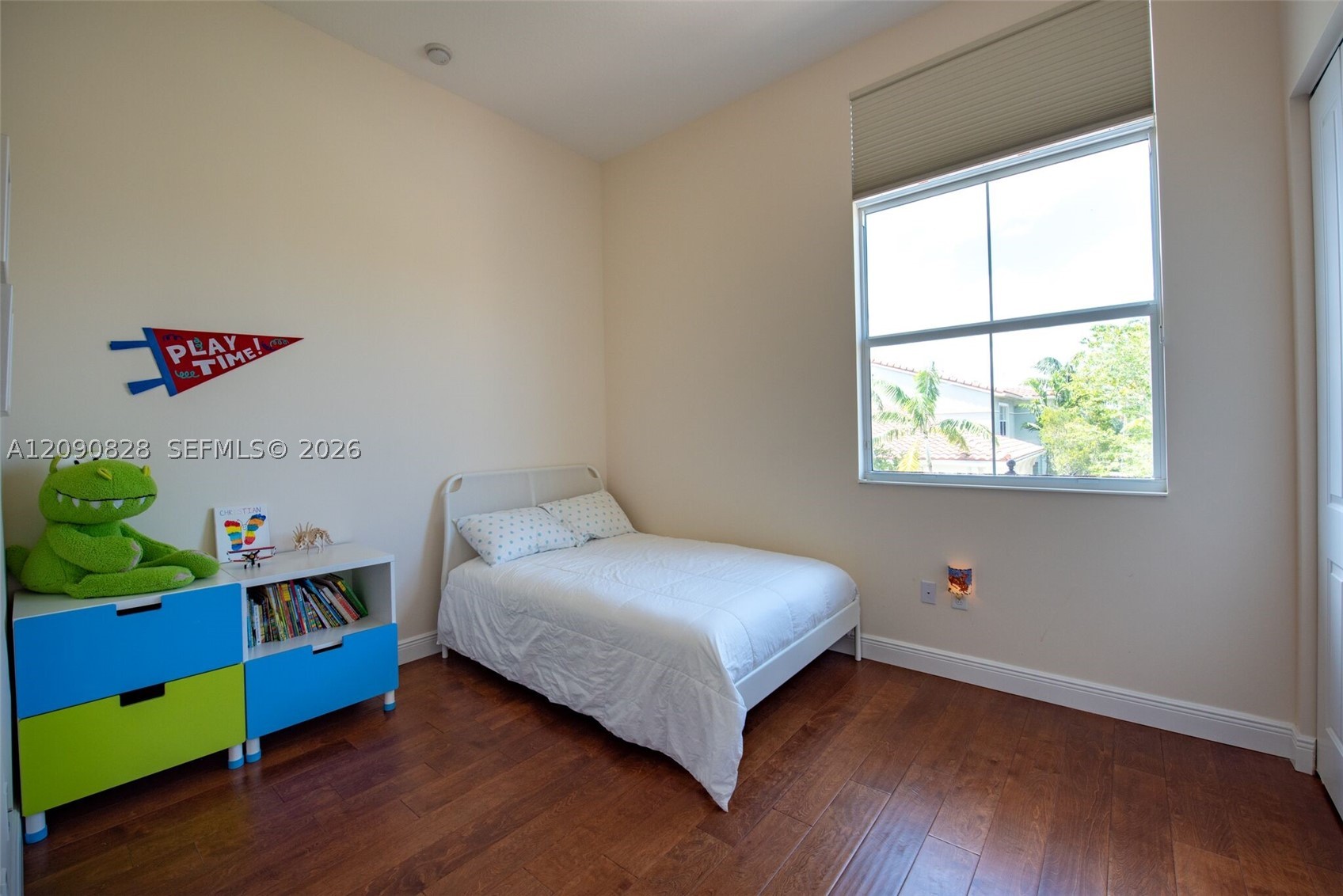 12410 NW 33rd St, Sunrise FL 33323