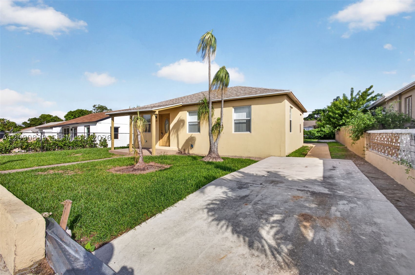 840 W 4th St #-, Riviera Beach FL 33404