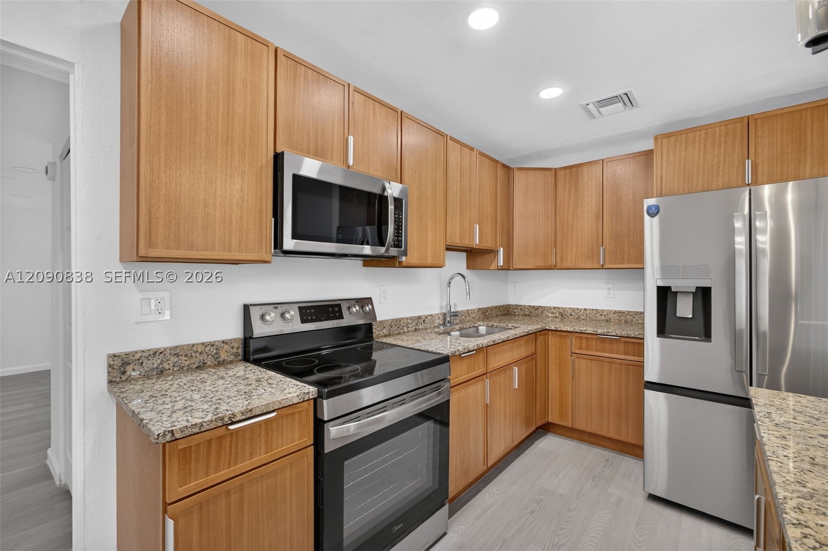 840 W 4th St #-, Riviera Beach FL 33404