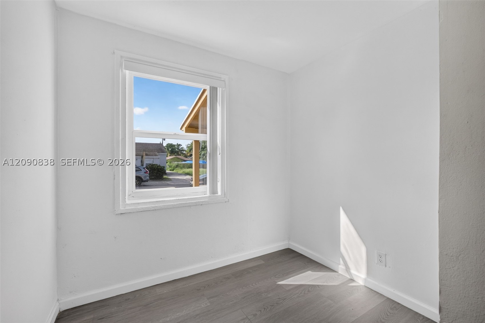 840 W 4th St #-, Riviera Beach FL 33404