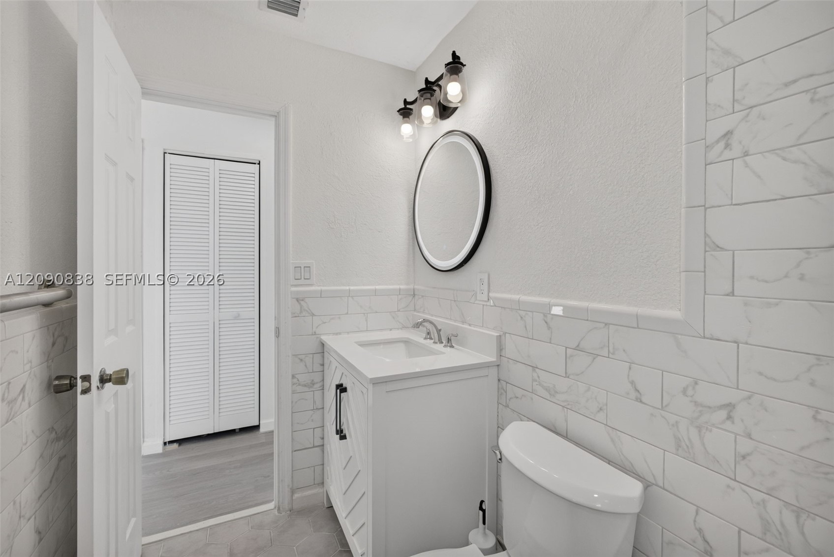 840 W 4th St #-, Riviera Beach FL 33404