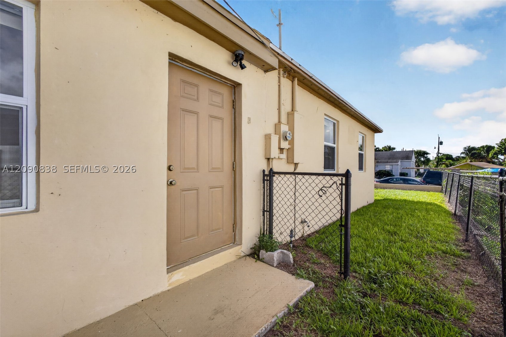 840 W 4th St #-, Riviera Beach FL 33404