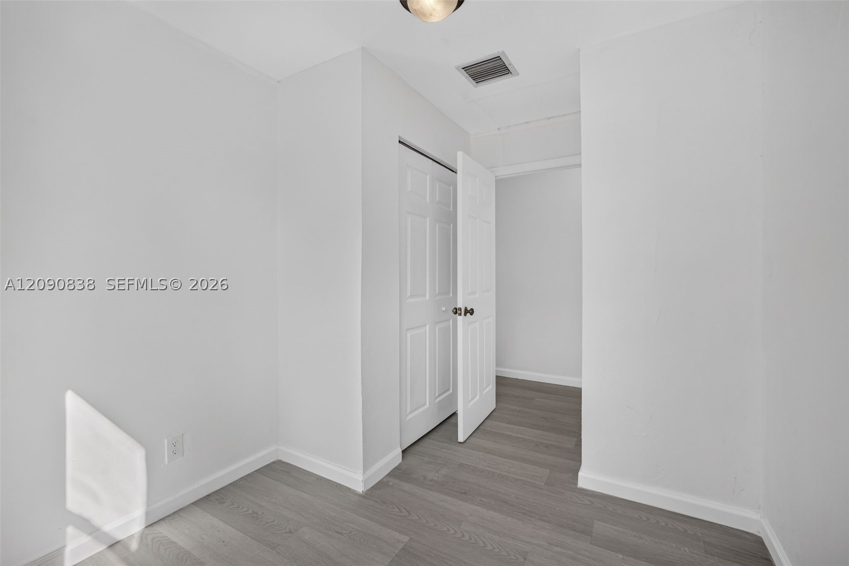 840 W 4th St #-, Riviera Beach FL 33404